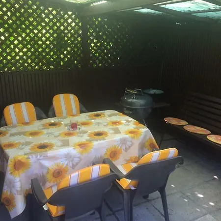 Balazs Nyaralohaz Casa vacanze *